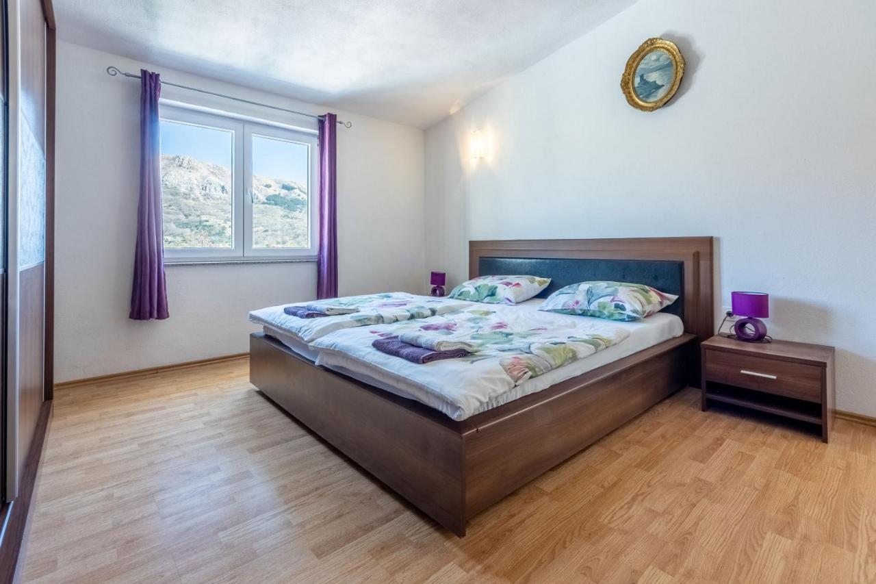 Apartments Mladen Baška Zewnętrze zdjęcie